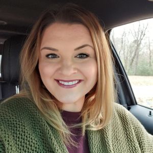 Meet your Posher, Carla